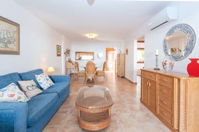 2 soverom Leilighet til salgs i Santa Eulalia / Santa Eularia med svømmebasseng garasje - € 859 000 (Ref: 9312144)