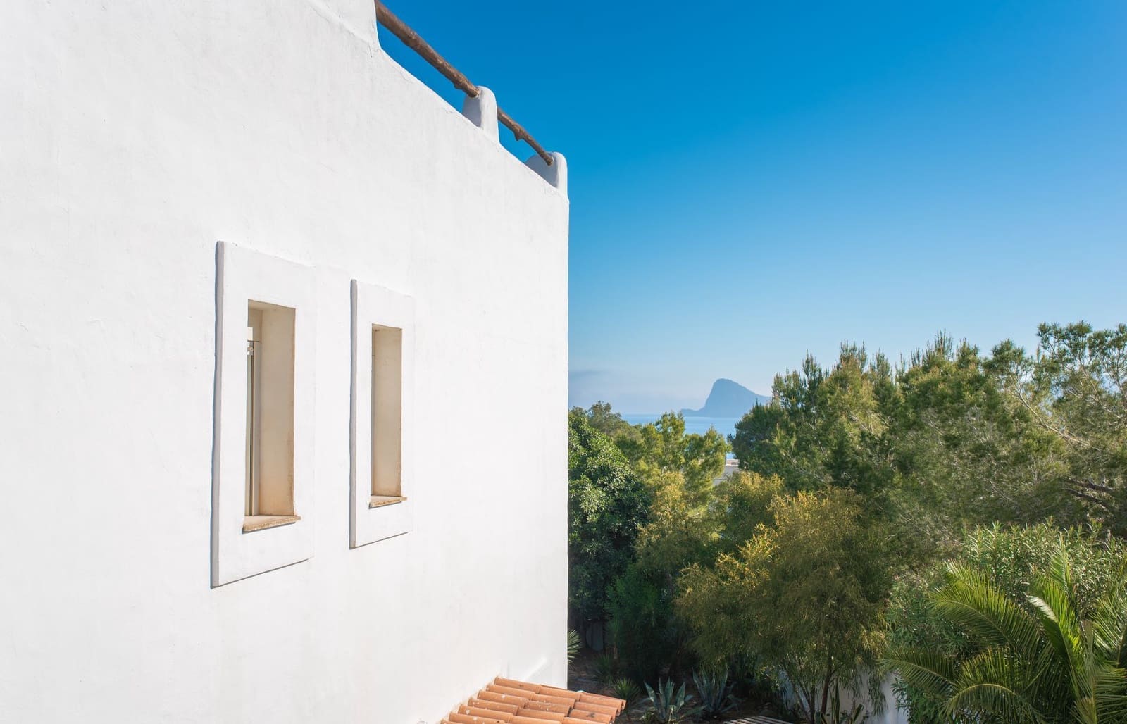 8 bedroom Villa for sale in San Jose / Sant Josep de Sa Talaia with pool garage - € 5,900,000 (Ref: 9312145)