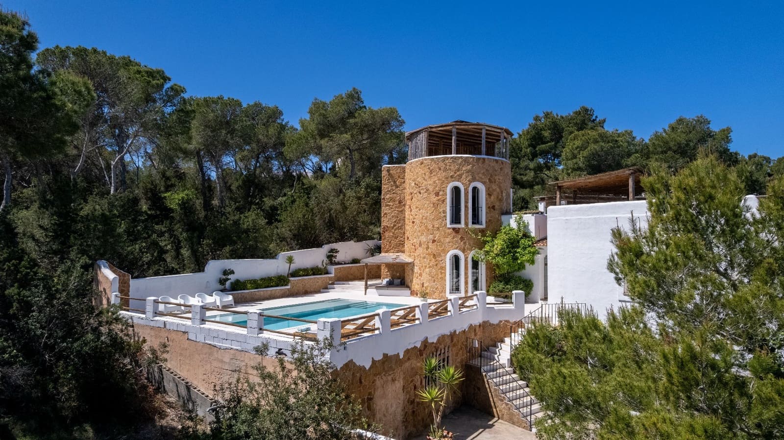8 bedroom Villa for sale in San Jose / Sant Josep de Sa Talaia with pool garage - € 5,900,000 (Ref: 9312145)