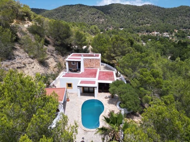 4 soveværelse Villa til salg i Sant Joan de Labritja med swimmingpool garage - € 1.675.000 (Ref: 9312146)
