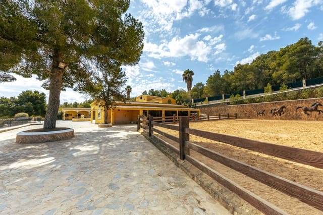 9 quarto Moradia para venda em Sant Antoni de Portmany com piscina garagem - 35 000 000 € (Ref: 9330149)