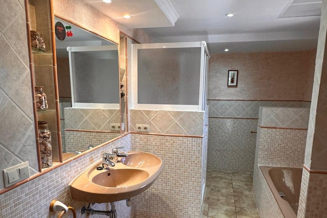 4 Zimmer Villa zu vermieten in Santa Eulalia / Santa Eularia mit Pool Garage - 7.000 € (Ref: 9334386)