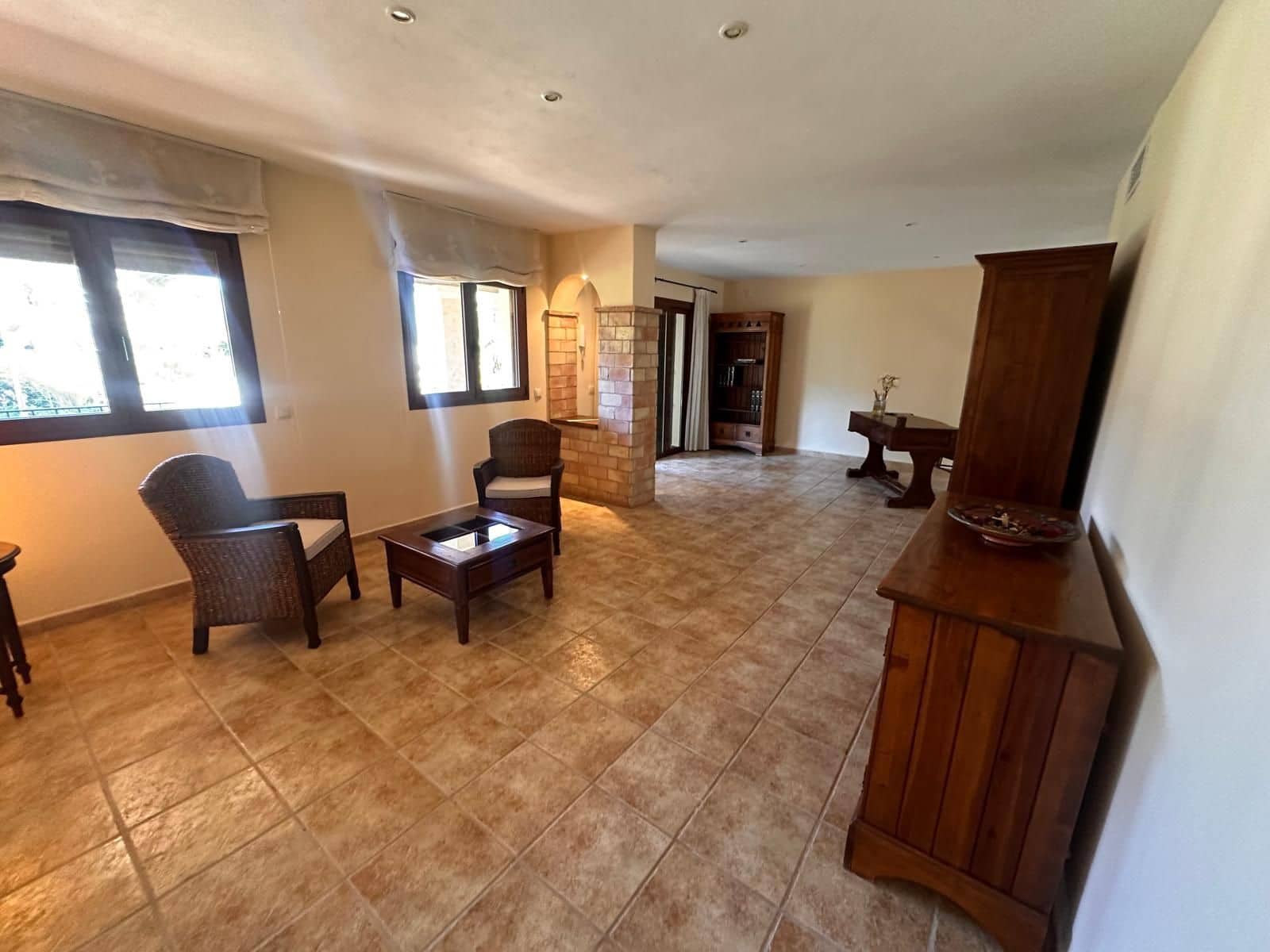 4 Zimmer Villa zu vermieten in Santa Eulalia / Santa Eularia mit Pool Garage - 7.000 € (Ref: 9334386)