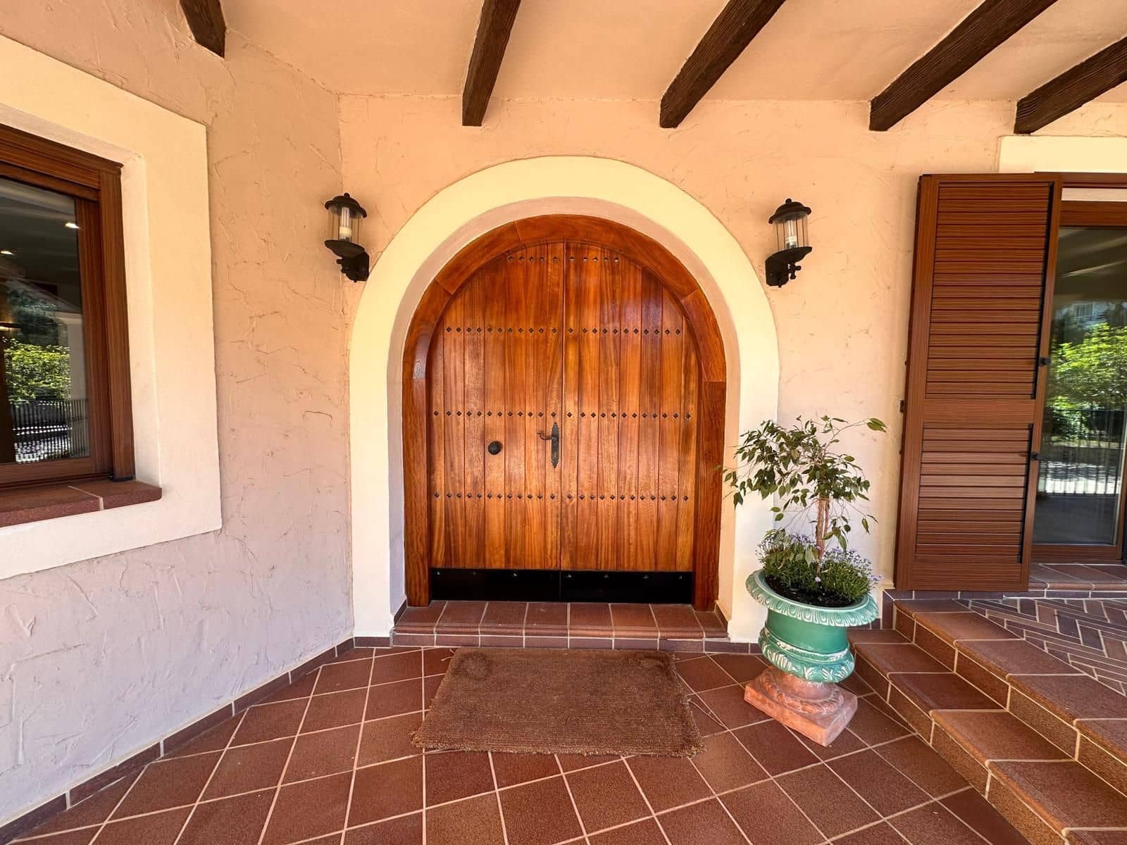 4 Zimmer Villa zu vermieten in Santa Eulalia / Santa Eularia mit Pool Garage - 7.000 € (Ref: 9334386)