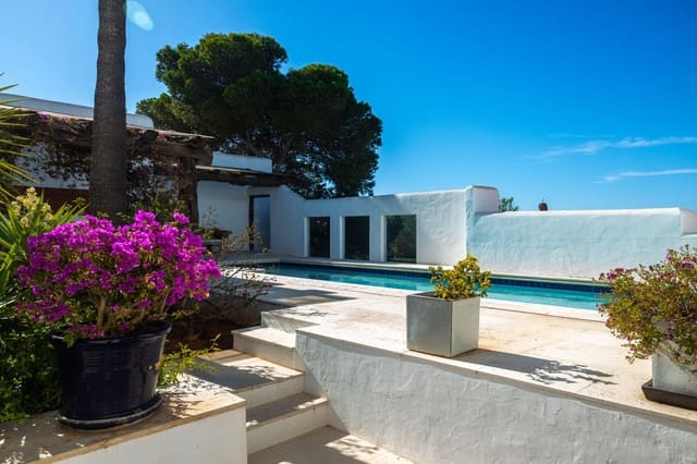 Chalet de 9 habitaciones en Santa Eulalia / Santa Eularia en venta con piscina garaje - 45.000.000 € (Ref: 9353165)