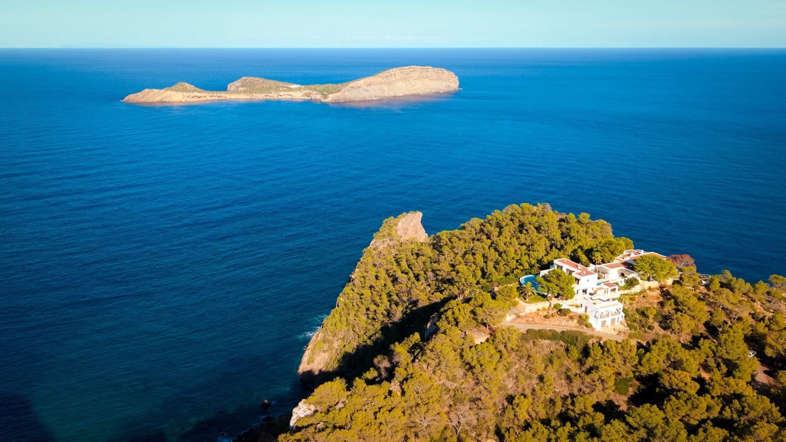 Chalet de 9 habitaciones en Santa Eulalia / Santa Eularia en venta con piscina garaje - 45.000.000 € (Ref: 9353165)