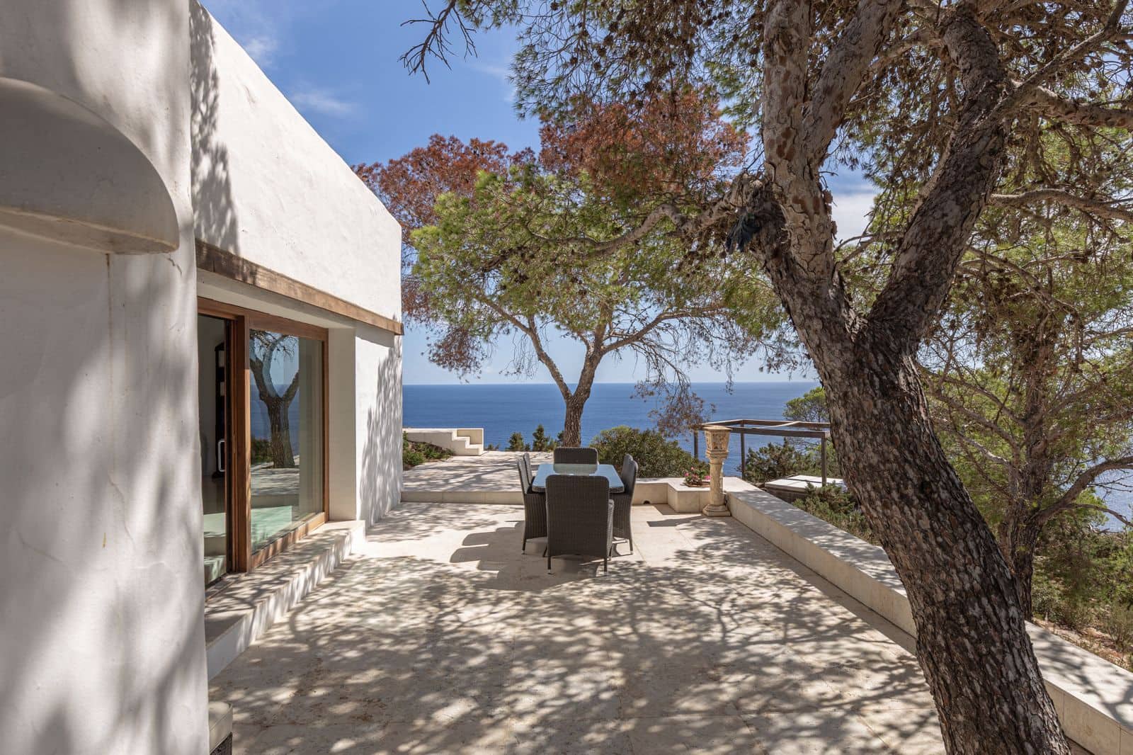 Chalet de 9 habitaciones en Santa Eulalia / Santa Eularia en venta con piscina garaje - 45.000.000 € (Ref: 9353165)