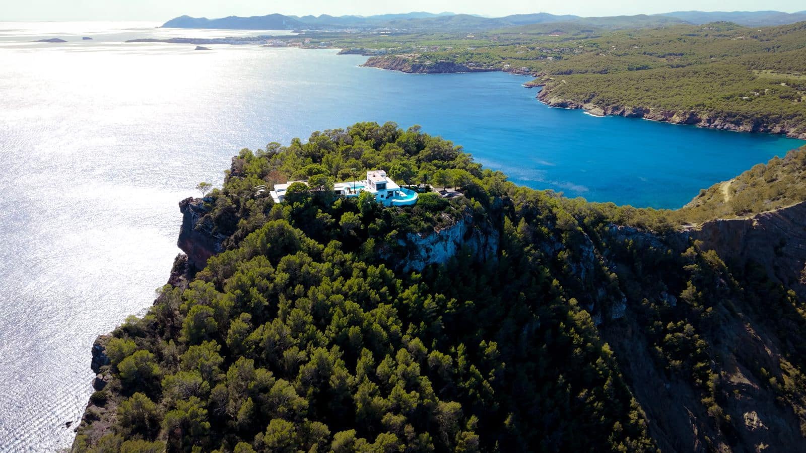 Chalet de 9 habitaciones en Santa Eulalia / Santa Eularia en venta con piscina garaje - 45.000.000 € (Ref: 9353165)