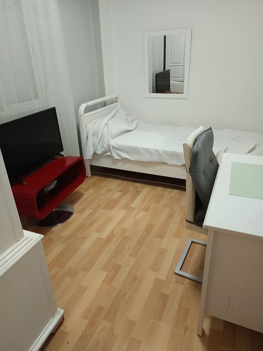 3 sypialnia Mieszkanie na sprzedaż w Miasto Walencja - 280 000 € (Ref: 9358862)