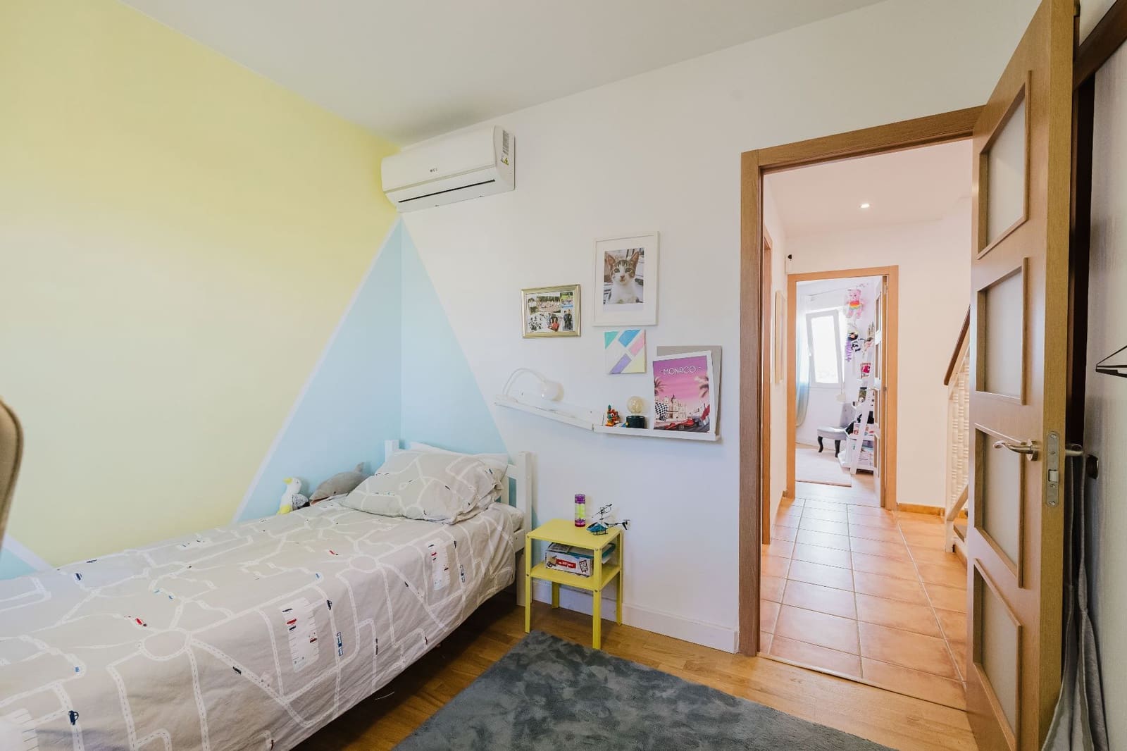 5 soverom Villa til salgs i Malaga by med svømmebasseng garasje - € 1 050 000 (Ref: 9361942)