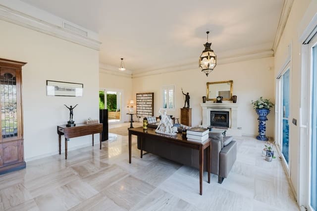 6 camera da letto Villa in vendita in Alhaurín de la Torre con piscina - 1.195.000 € (Rif: 9361943)