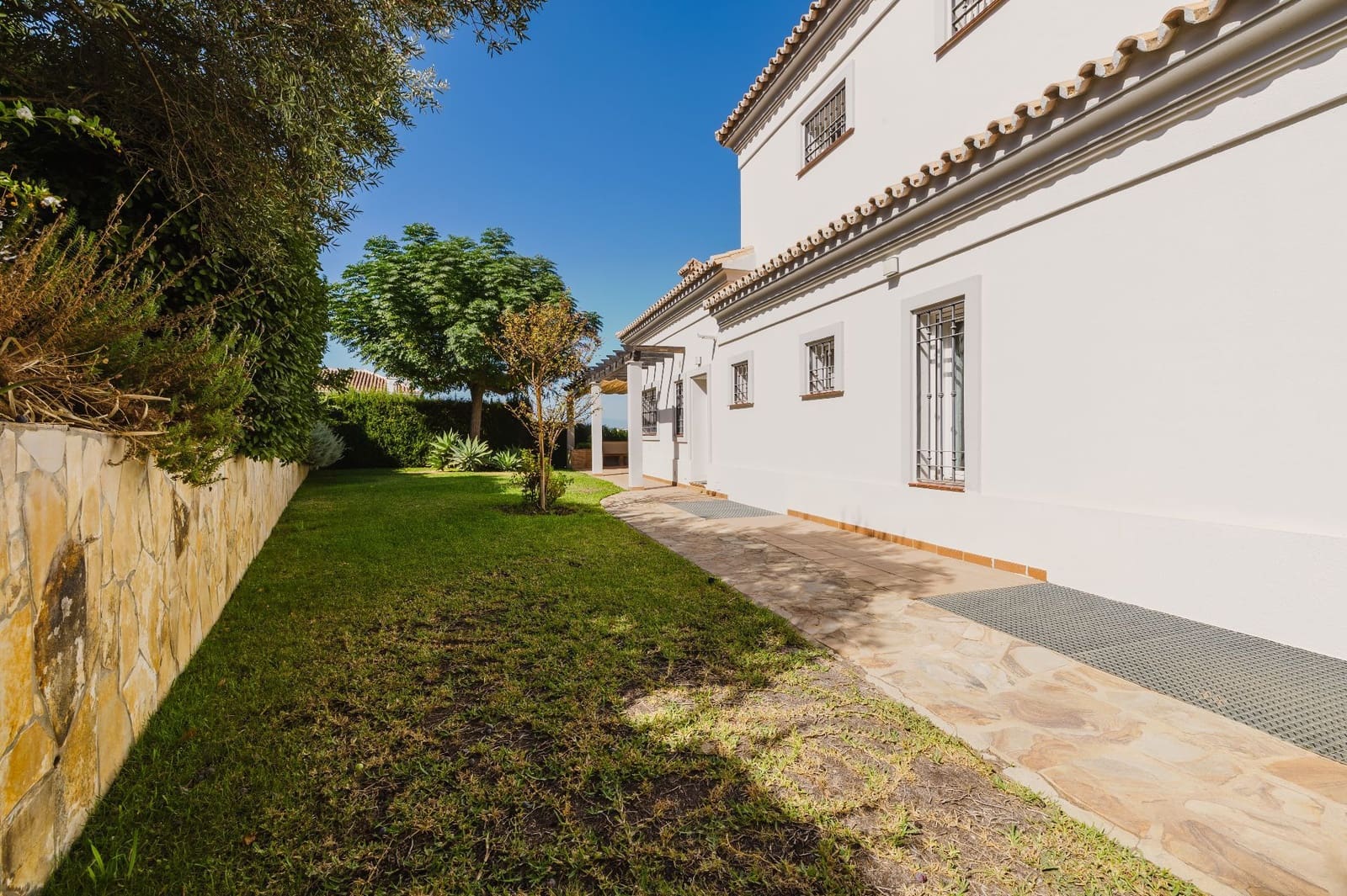 6 camera da letto Villa in vendita in Alhaurin de la Torre con piscina - 1.195.000 € (Rif: 9361943)