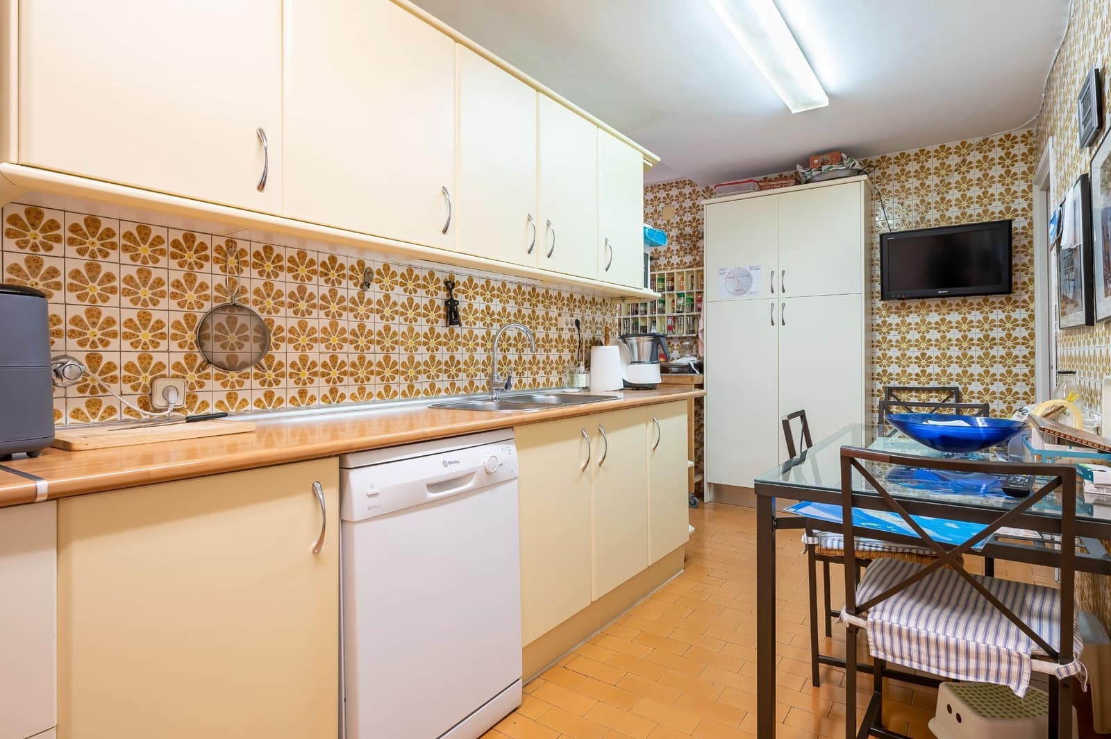 4 slaapkamer Flat te koop in Madrid stad met garage - € 1.375.000 (Ref: 9371733)