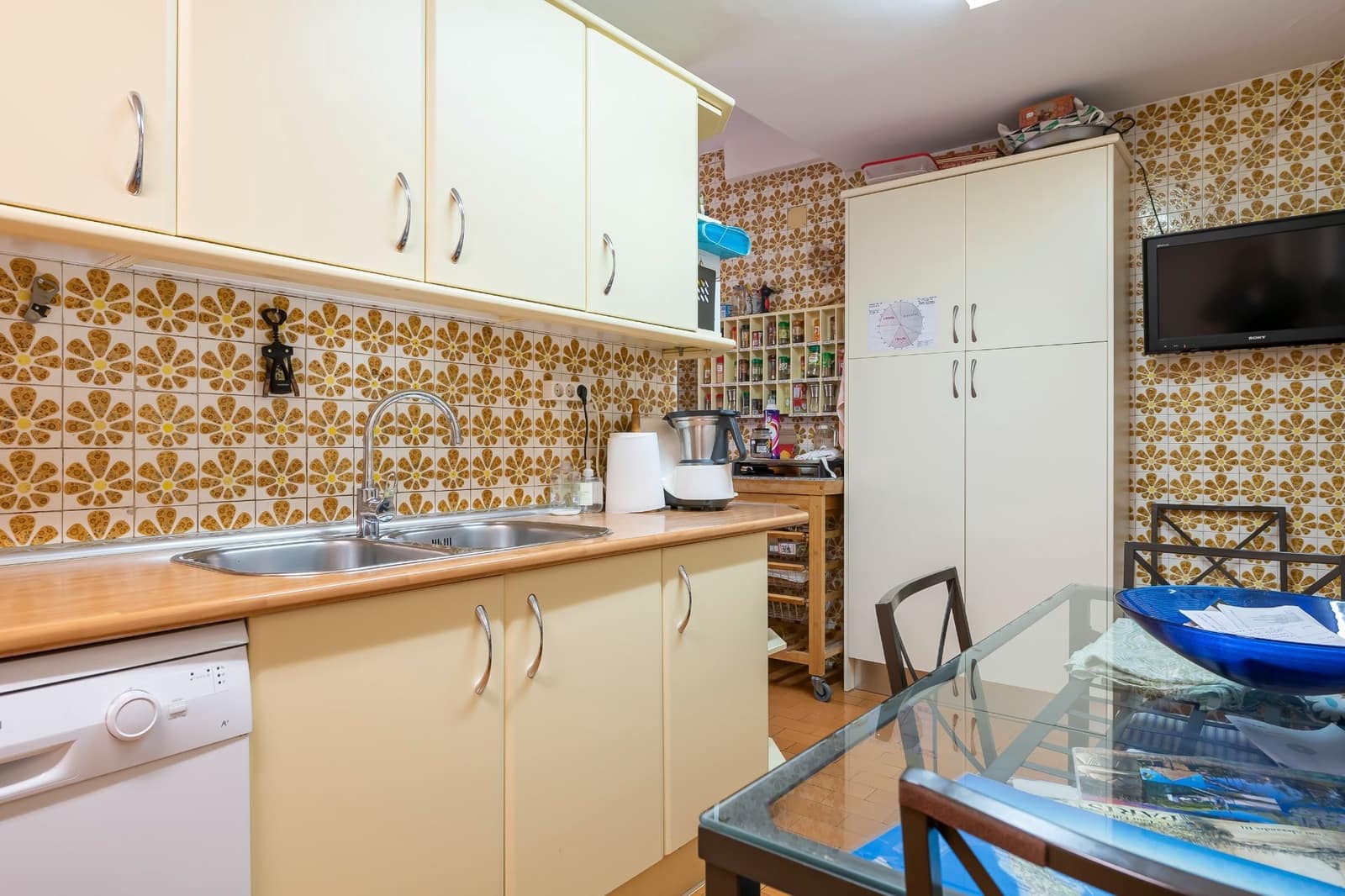 4 slaapkamer Flat te koop in Madrid stad met garage - € 1.375.000 (Ref: 9371733)