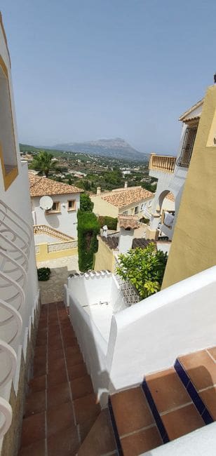 3 slaapkamer Halfvrijstaande villa te koop in Benitachell / Benitatxell met zwembad - € 350.000 (Ref: 9374965)