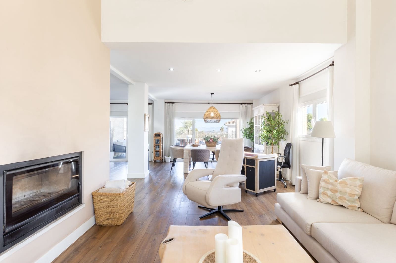 4 quarto Moradia para venda em Chiva com piscina garagem - 850 000 € (Ref: 9382334)