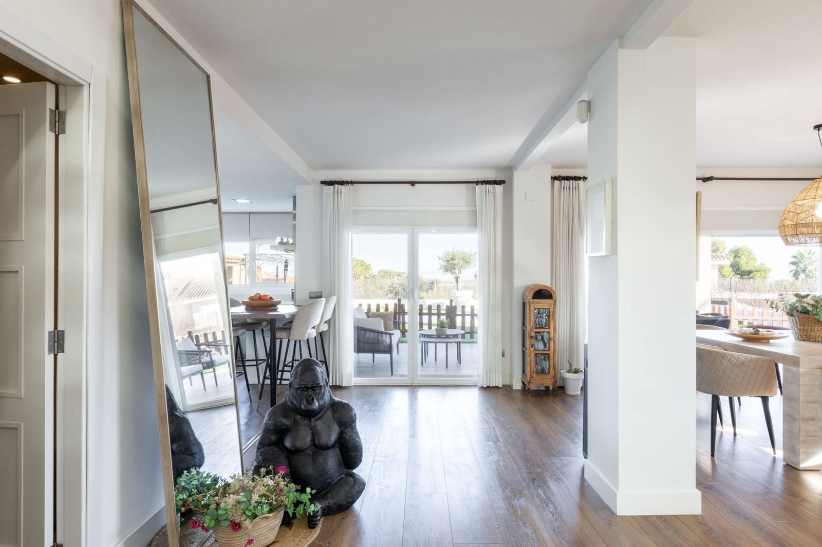 4 quarto Moradia para venda em Chiva com piscina garagem - 850 000 € (Ref: 9382334)