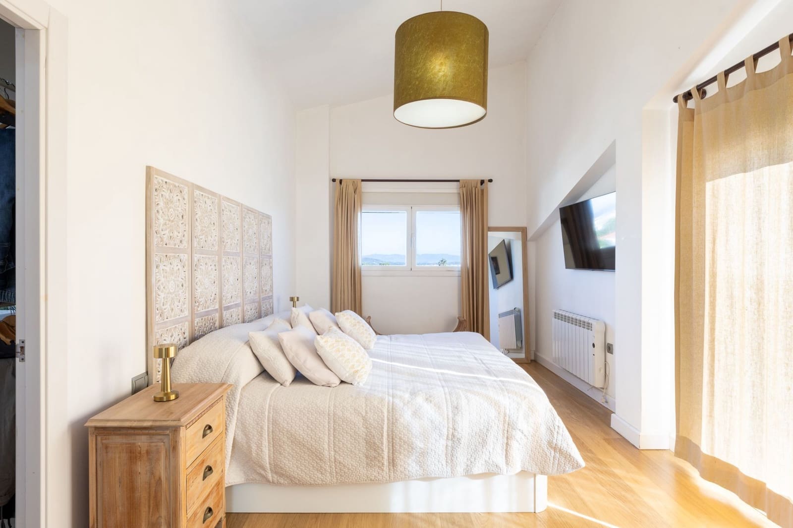 4 quarto Moradia para venda em Chiva com piscina garagem - 850 000 € (Ref: 9382334)