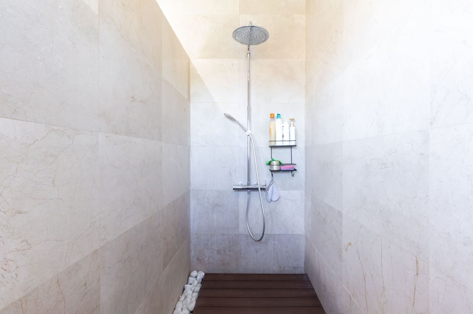 4 quarto Moradia para venda em Chiva com piscina garagem - 850 000 € (Ref: 9382334)