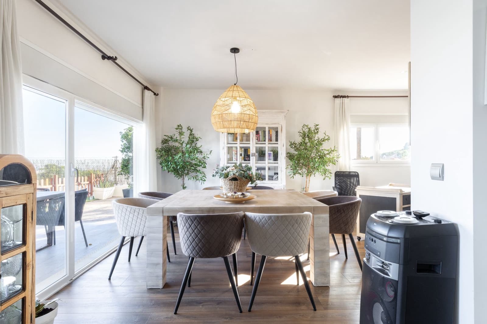 4 quarto Moradia para venda em Chiva com piscina garagem - 850 000 € (Ref: 9382334)