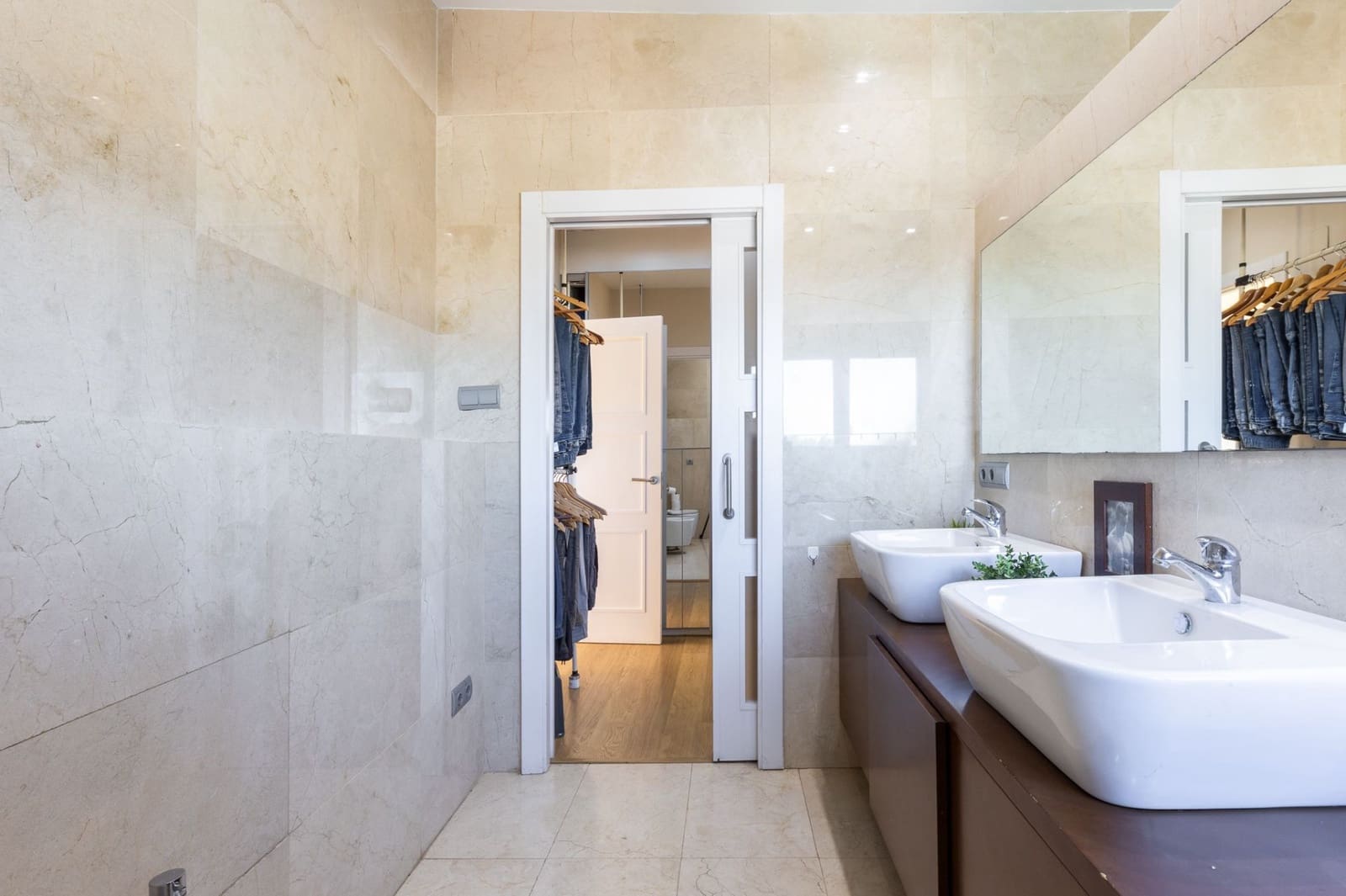 4 quarto Moradia para venda em Chiva com piscina garagem - 850 000 € (Ref: 9382334)