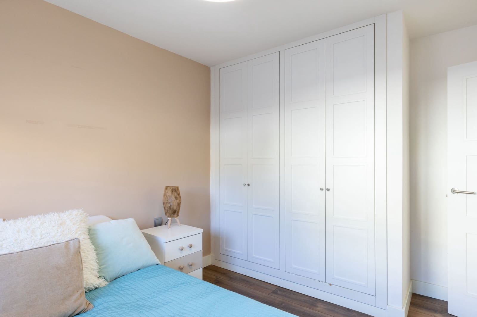 4 quarto Moradia para venda em Chiva com piscina garagem - 850 000 € (Ref: 9382334)