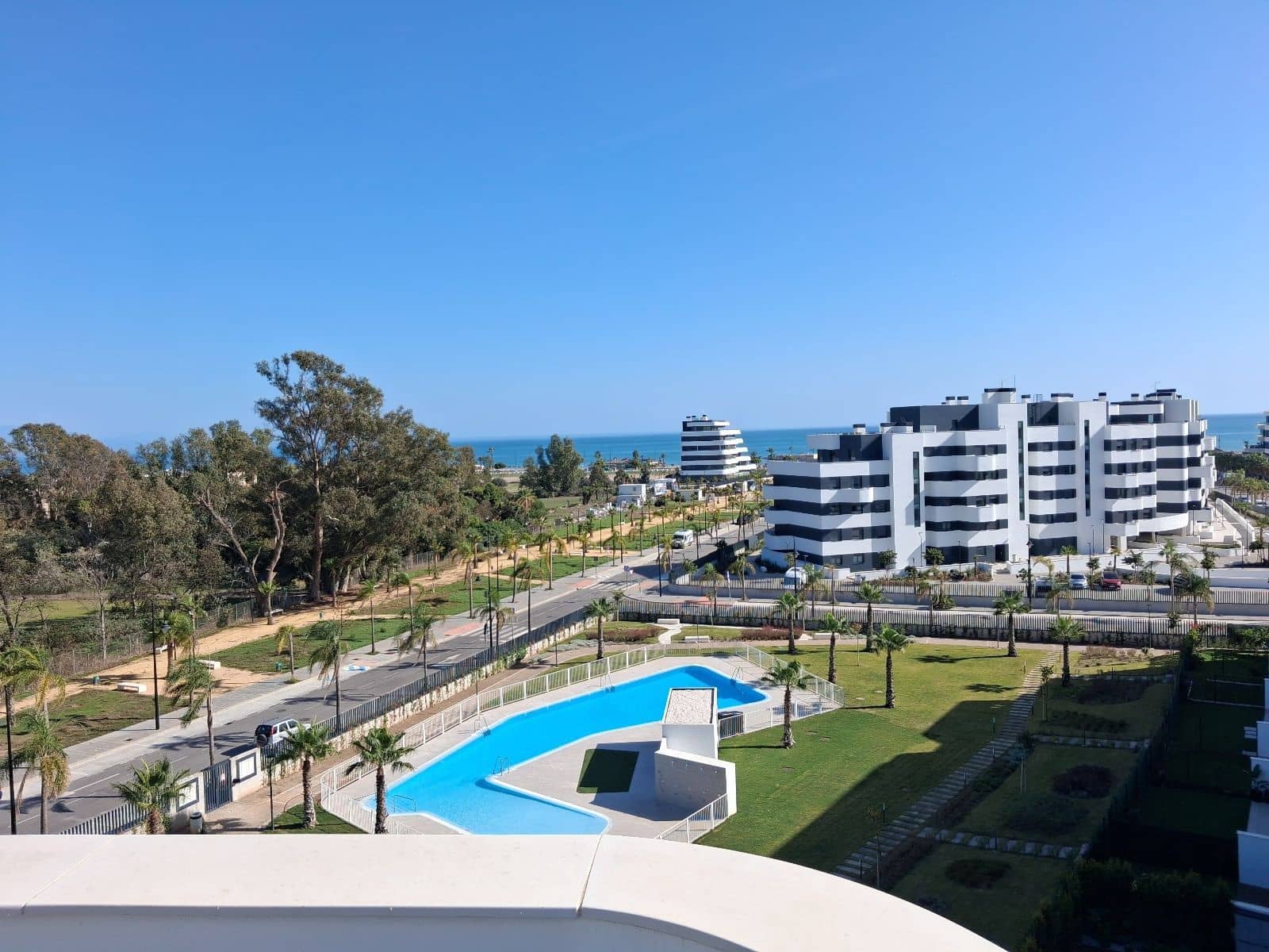 2 sypialnia Penthouse na sprzedaż w Torremolinos z basenem garażem - 820 000 € (Ref: 9385116)