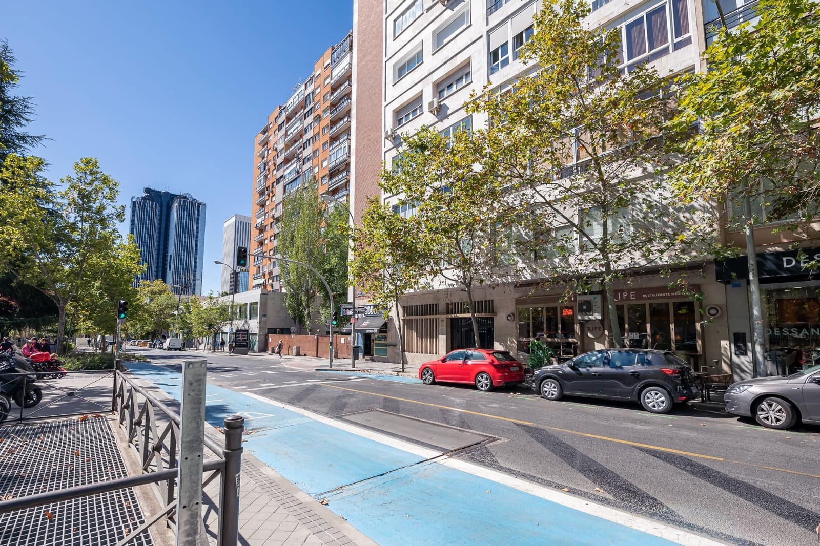 4 soveværelse Lejlighed til salg i Madrid by - € 2.550.000 (Ref: 9390139)