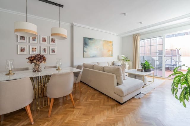 3 Zimmer Villa zu verkaufen in Alcobendas mit Pool Garage - 945.000 € (Ref: 9390141)