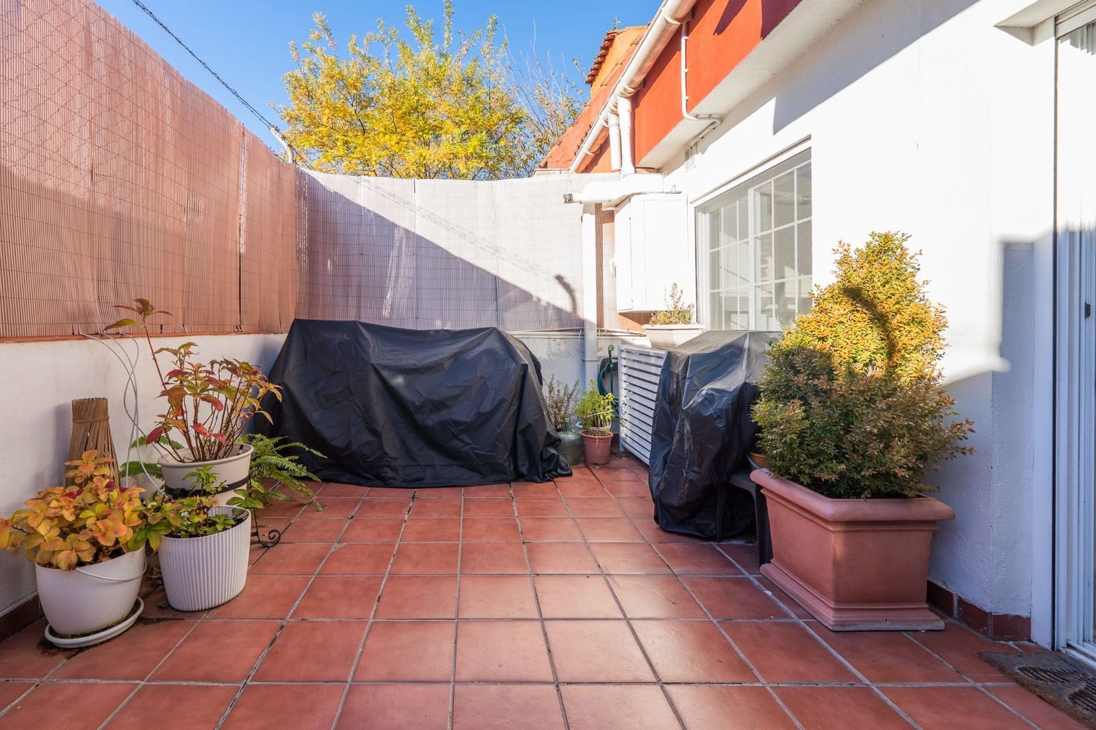 3 slaapkamer Villa te koop in Alcobendas met zwembad garage - € 945.000 (Ref: 9390141)