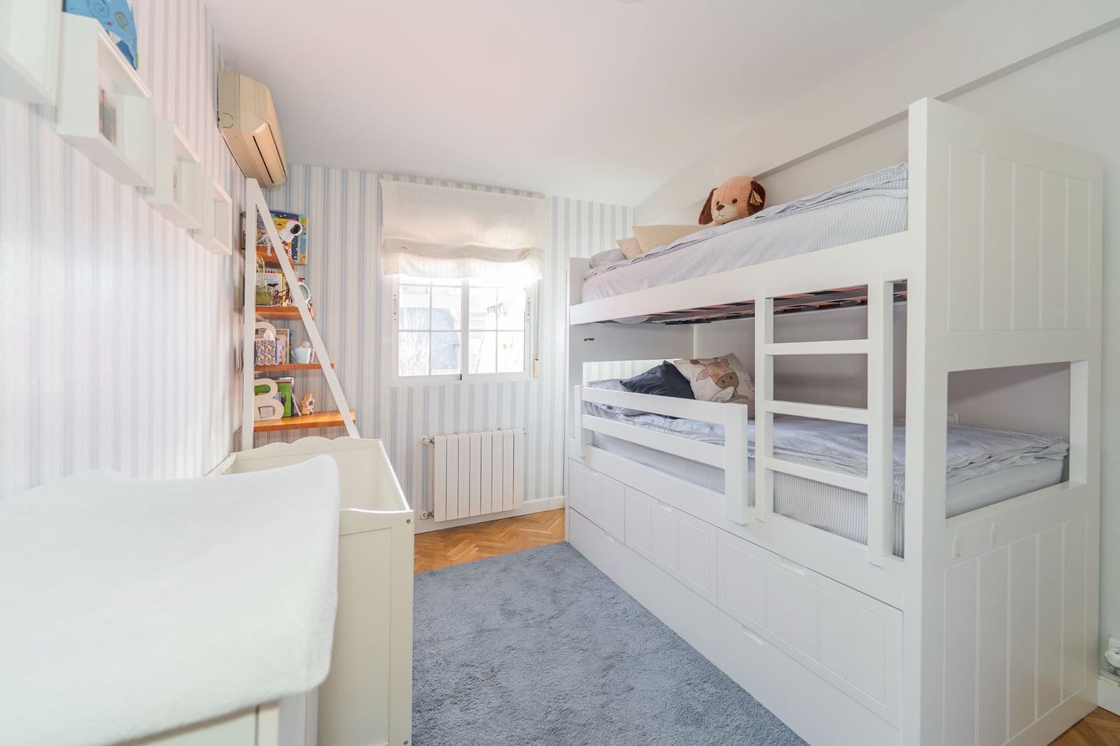 3 slaapkamer Villa te koop in Alcobendas met zwembad garage - € 945.000 (Ref: 9390141)