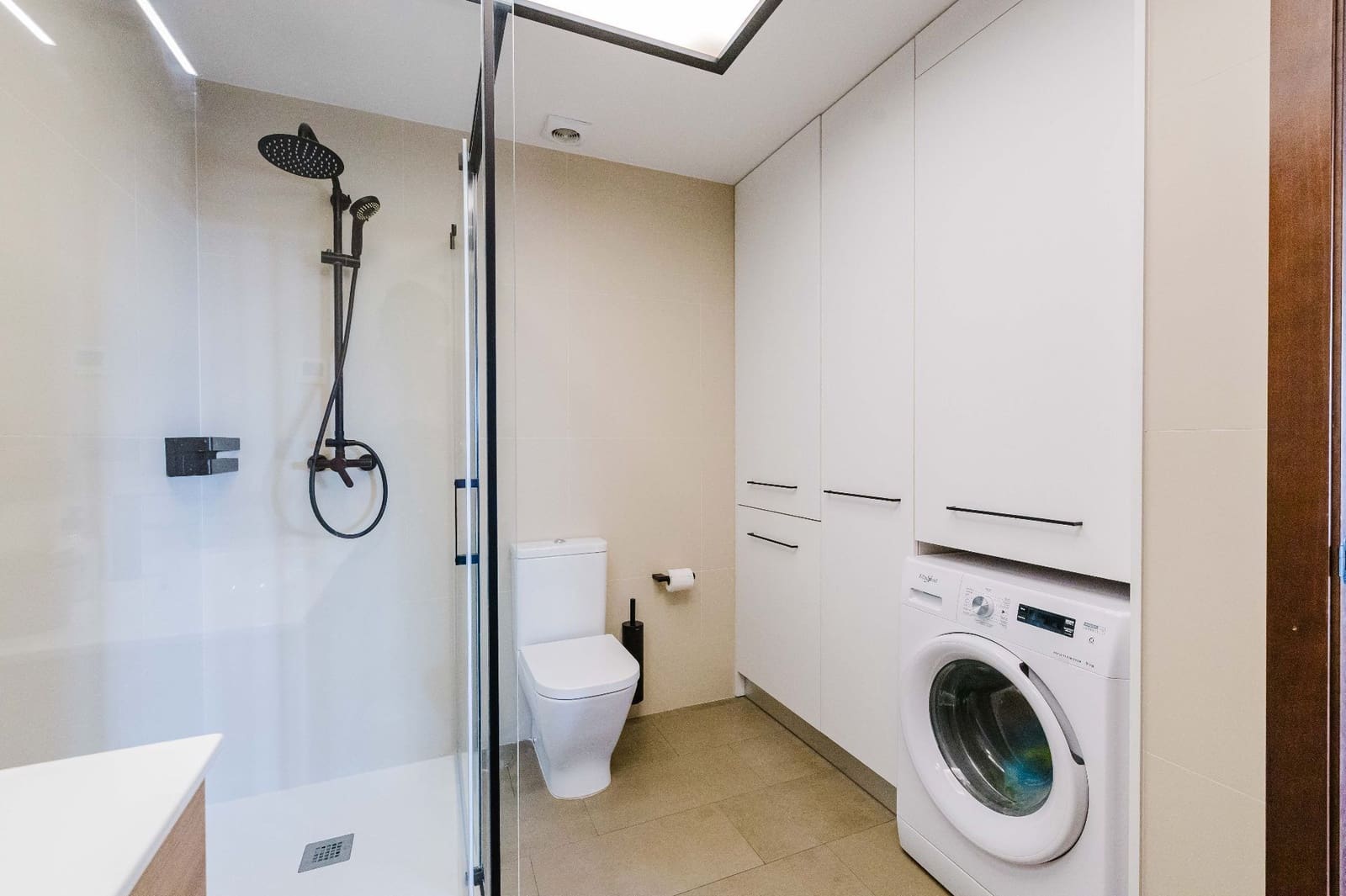 2 soveværelse Semi-Rækkehus til salg i Benalmadena med swimmingpool - € 425.000 (Ref: 9390142)