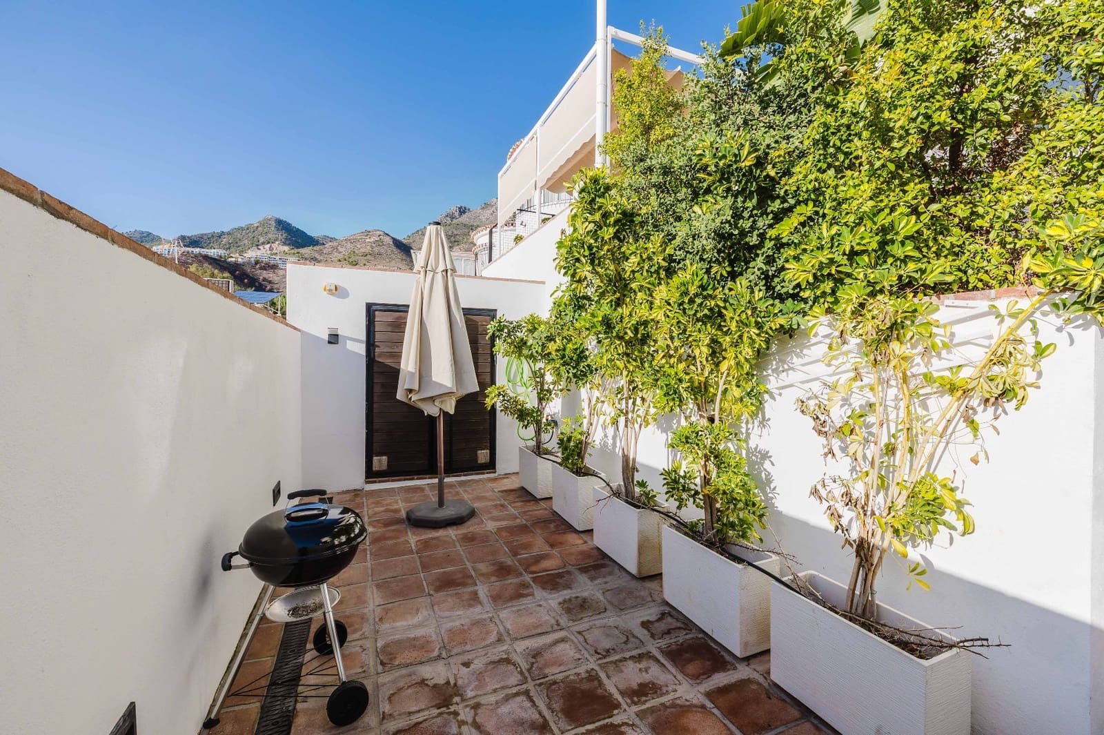 2 soveværelse Semi-Rækkehus til salg i Benalmadena med swimmingpool - € 425.000 (Ref: 9390142)