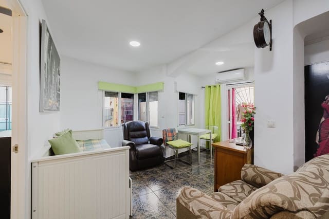 Piso de 2 habitaciones en Torremolinos en venta - 315.000 € (Ref: 9390143)