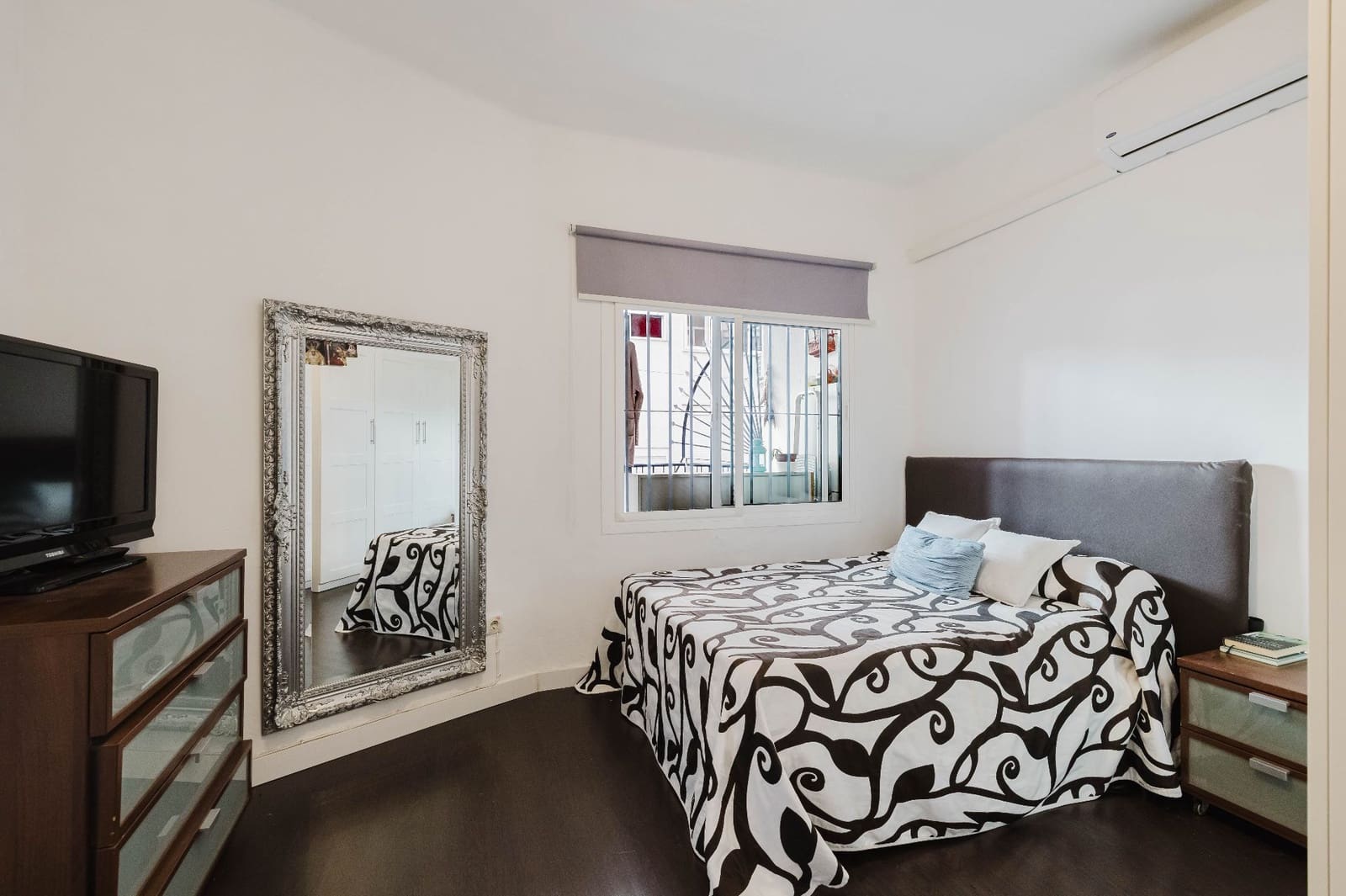 Piso de 2 habitaciones en Torremolinos en venta - 315.000 € (Ref: 9390143)