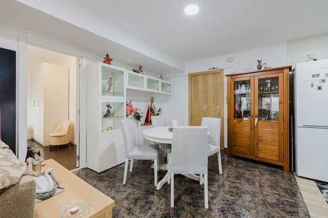 Piso de 2 habitaciones en Torremolinos en venta - 315.000 € (Ref: 9390143)
