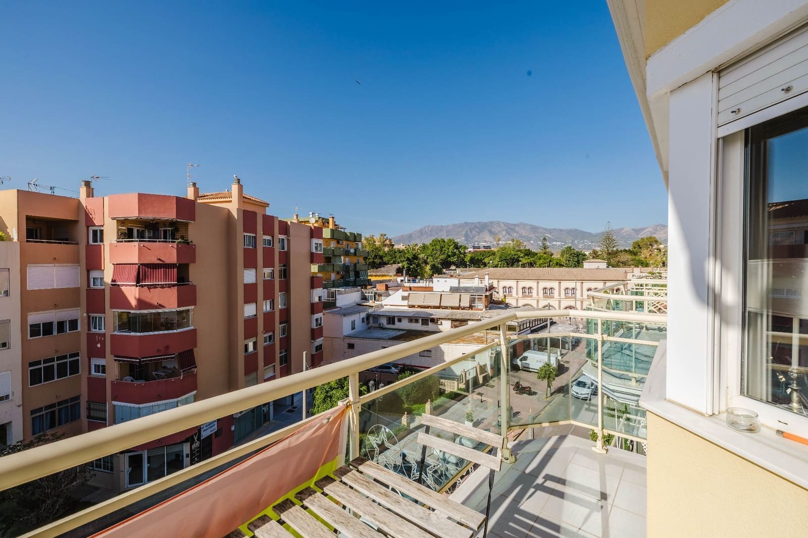 Ático de 3 habitaciones en Fuengirola en venta con garaje - 440.000 € (Ref: 9390144)