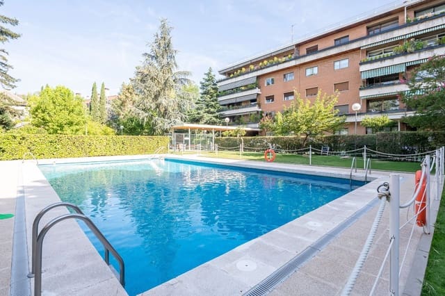 1 sypialnia Mieszkanie do wynajęcia w Miasto Madryt z basenem garażem - 1 700 € (Ref: 9393251)