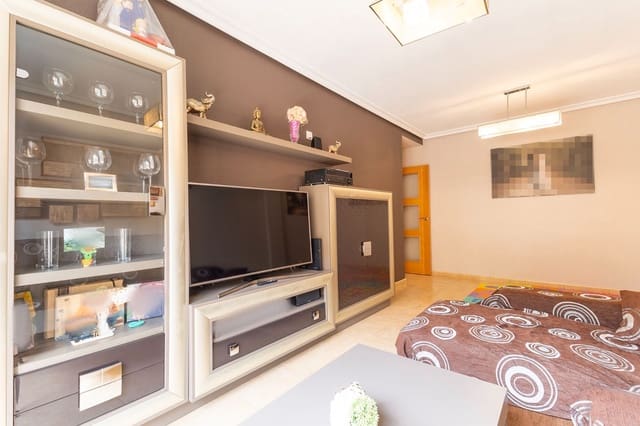 3 bedroom Flat for sale in Almoradí - € 119,900 (Ref: 9395722)