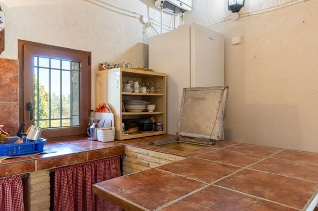 1 soveværelse Finca/Landehus til salg i Quesa - € 145.000 (Ref: 9398188)