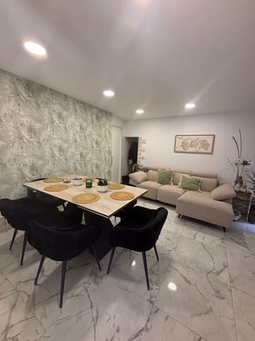 3 bedroom Villa for sale in Villarejo de Salvanés - € 245,000 (Ref: 9400384)