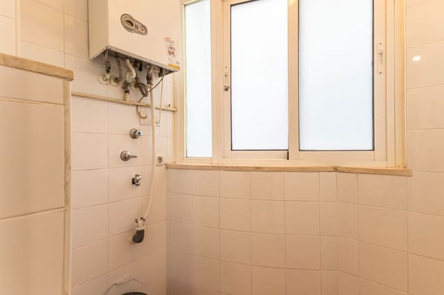 Piso de 4 habitaciones en Alicante / Alacant ciudad en venta - 330.000 € (Ref: 9400385)