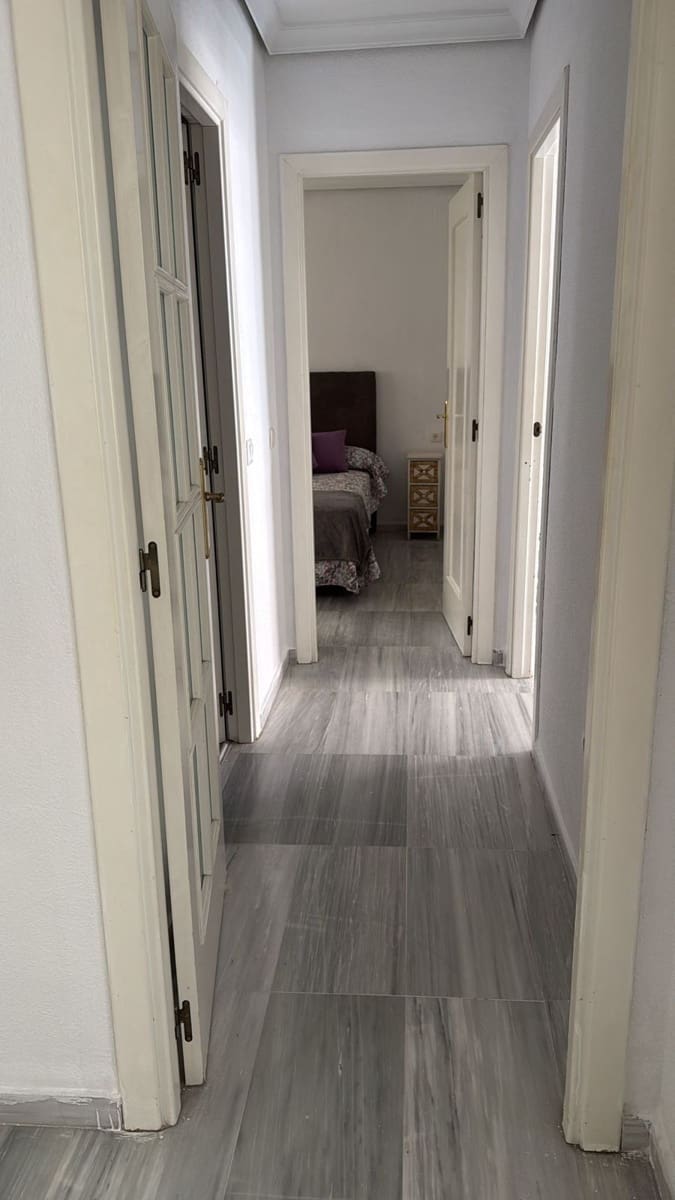 2 makuuhuone Asunto myytävänä paikassa Torremolinos mukana 
autotalli - 365 000 € (Ref: 9400386)