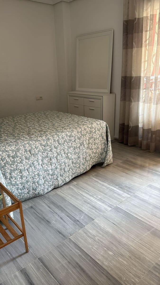 2 makuuhuone Asunto myytävänä paikassa Torremolinos mukana 
autotalli - 365 000 € (Ref: 9400386)