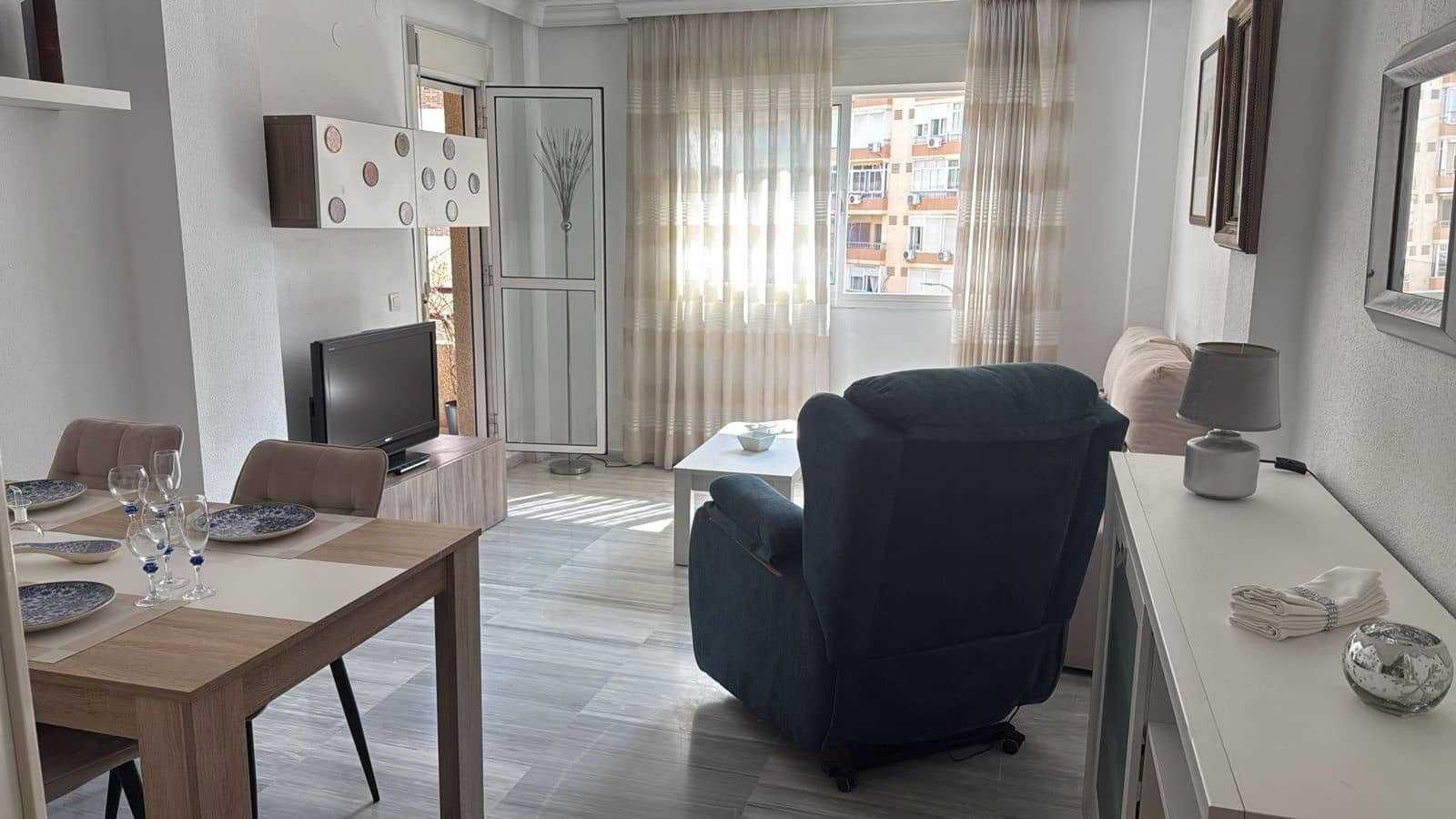 2 makuuhuone Asunto myytävänä paikassa Torremolinos mukana 
autotalli - 365 000 € (Ref: 9400386)