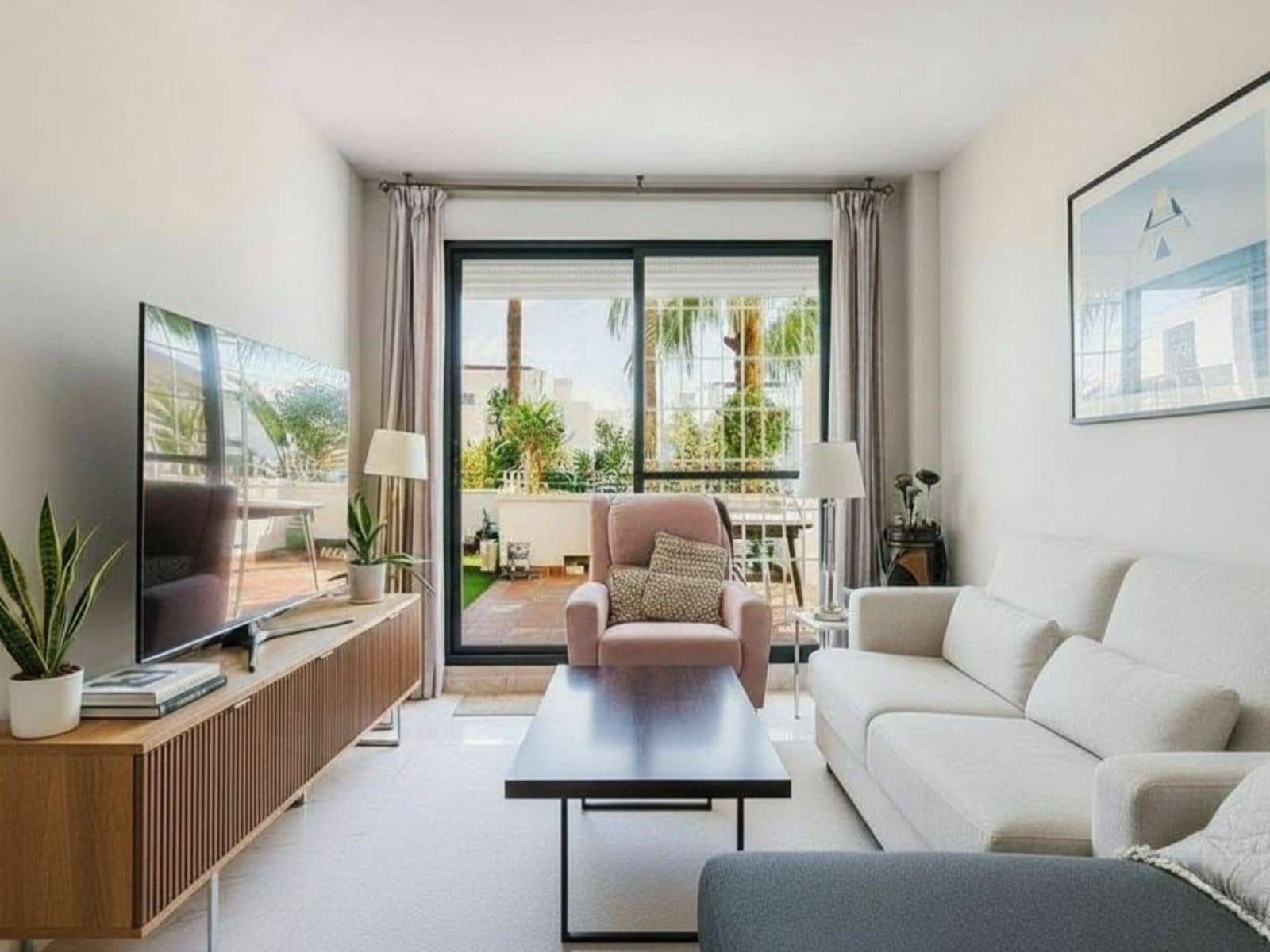 3 bedroom Flat for sale in Benalmadena with pool garage - € 575,000 (Ref: 9400387)