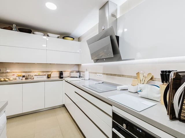 3 quarto Apartamento para venda em Benalmádena com piscina garagem - 575 000 € (Ref: 9400387)