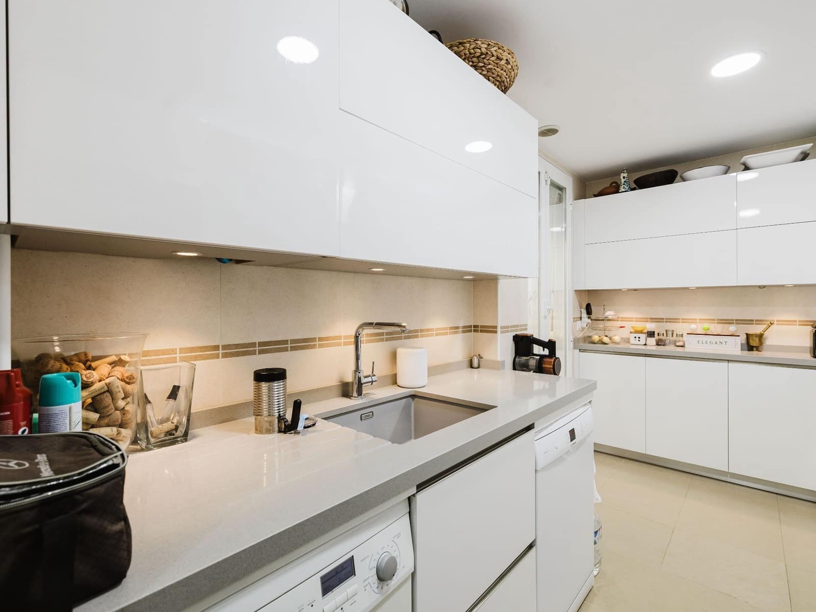 3 bedroom Flat for sale in Benalmadena with pool garage - € 575,000 (Ref: 9400387)