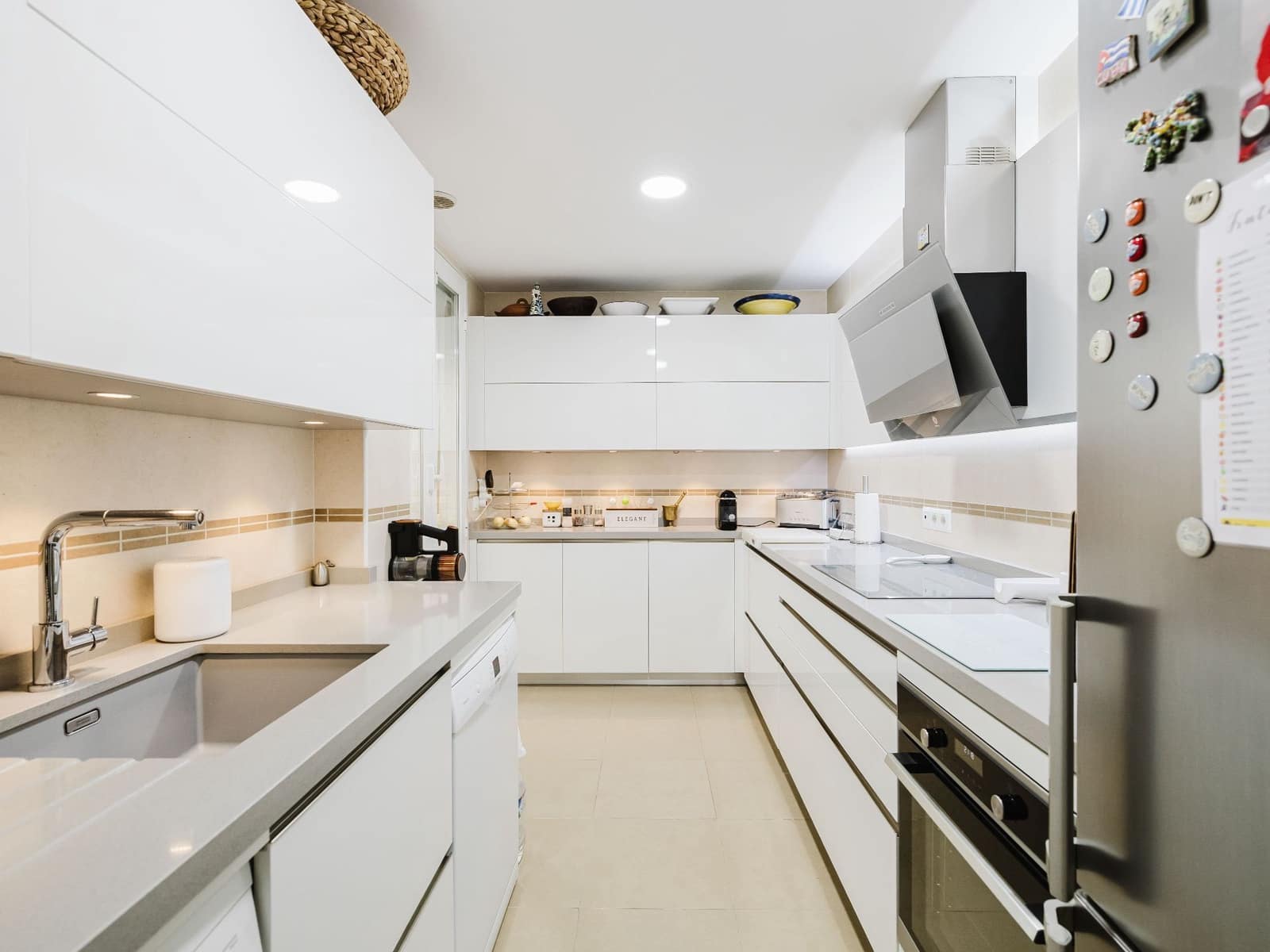 3 bedroom Flat for sale in Benalmadena with pool garage - € 575,000 (Ref: 9400387)