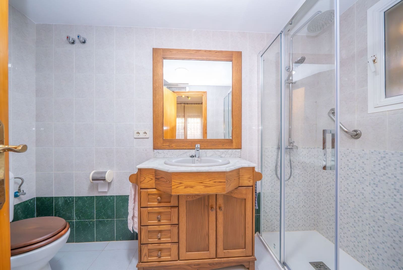 6 makuuhuone Huvila myytävänä paikassa Muchamiel / Mutxamel mukana 
autotalli - 499 000 € (Ref: 9400388)